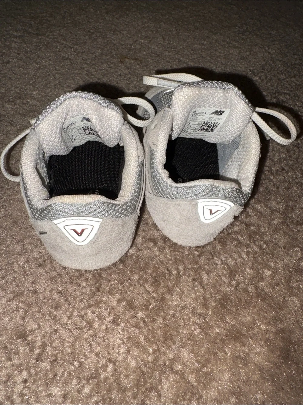 New Balance 990V infant newborn baby lace up crib tennis shoes